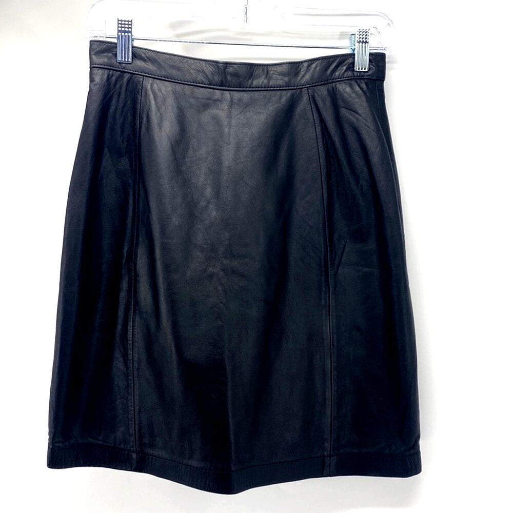 Vintage Wilson black leather skirt mini rocker date Night girls night size XS